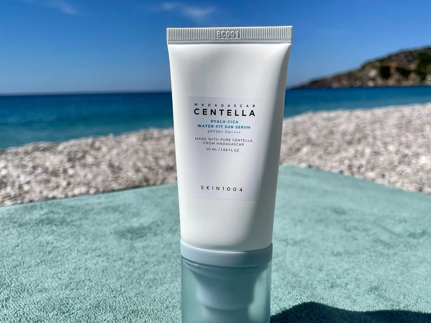 SKIN1004 Madagascar Centella Hyalu-
Cica Water-Fit Sun Serum SPF50+ PA++++ (50ml)