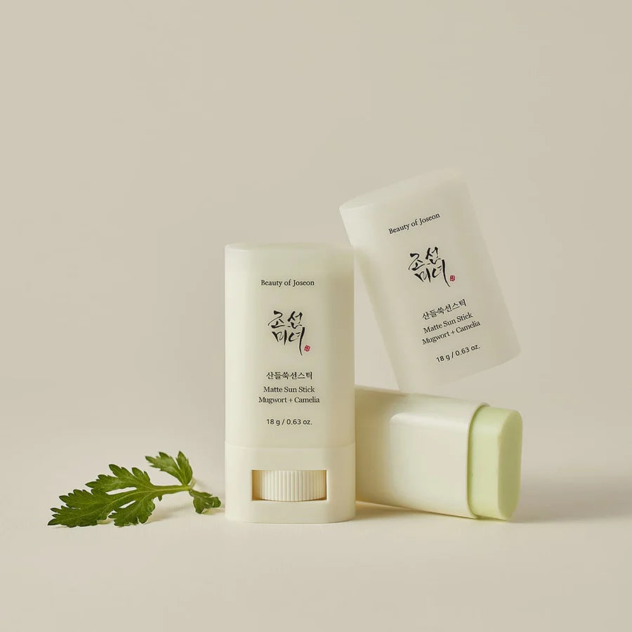 Beauty of Joseon Matte Sunstick - Mugwort & Camelia SPF 50+ PA++++ (18g)